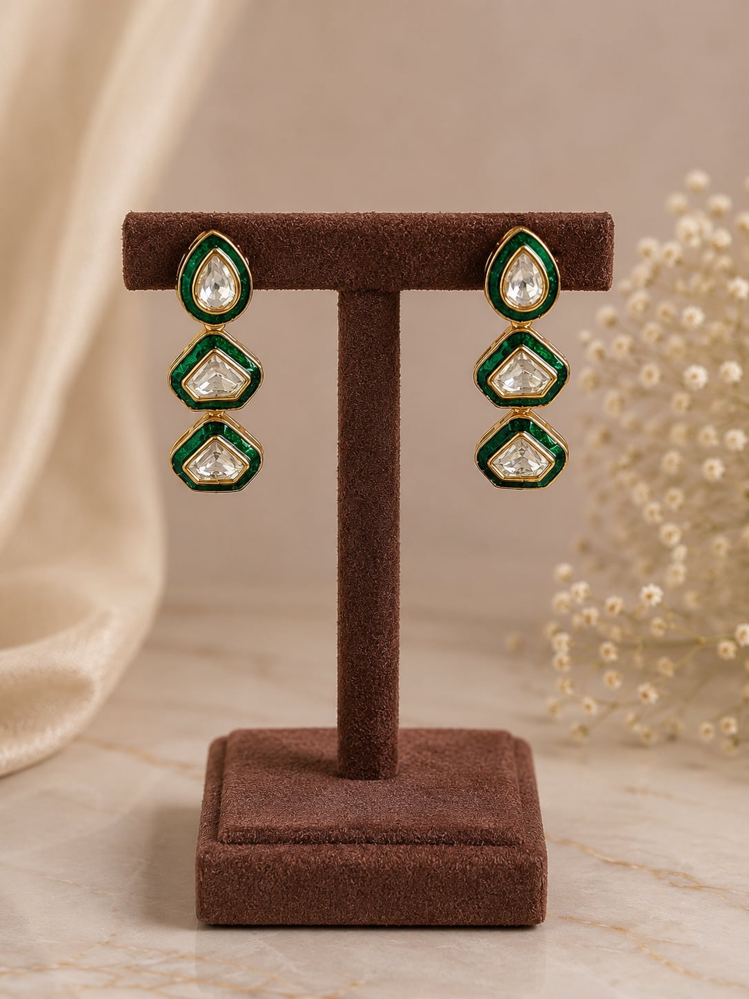 serena-emerald-geometric-drop-earrings